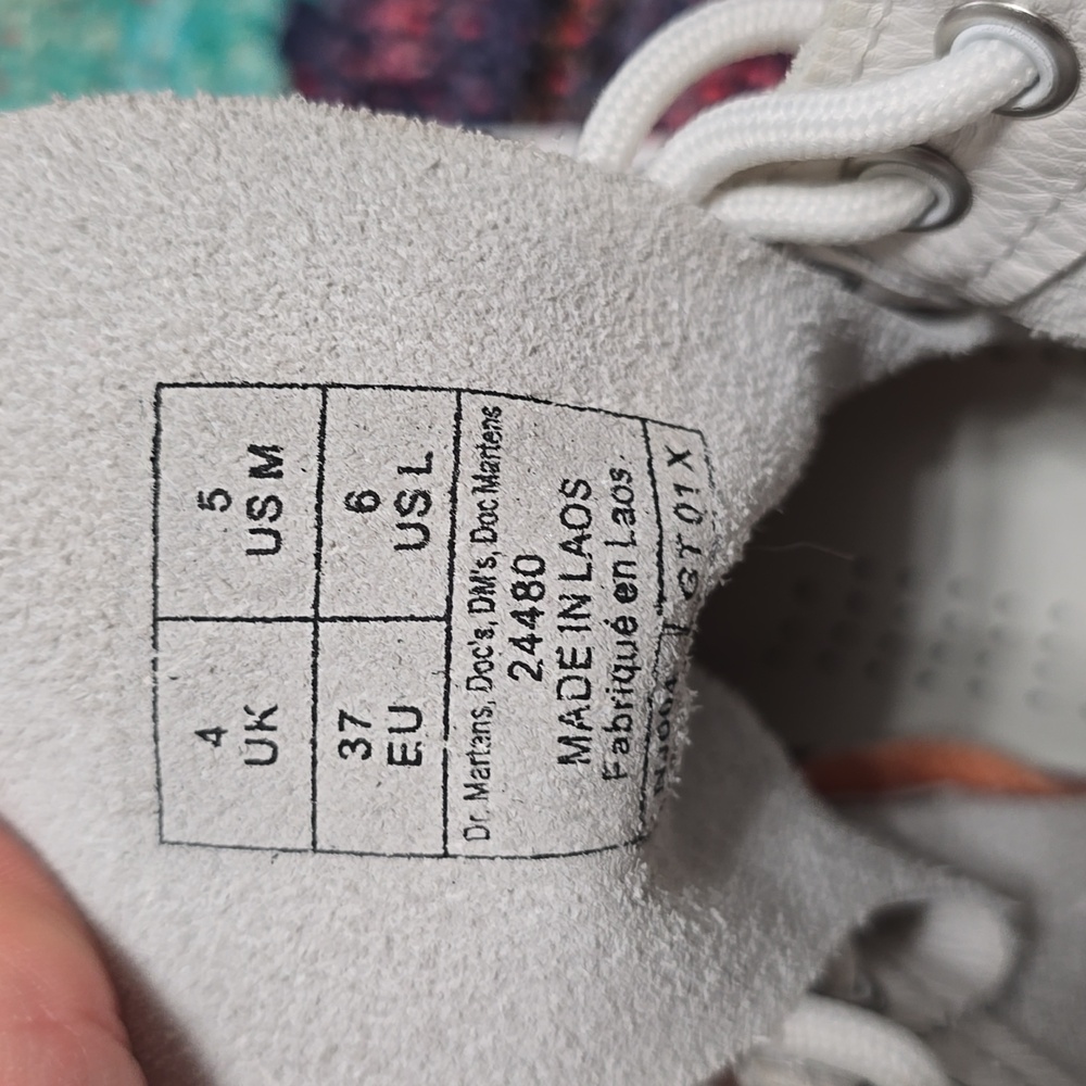 Dr Martens boots white NEW - Picture 5 of 7